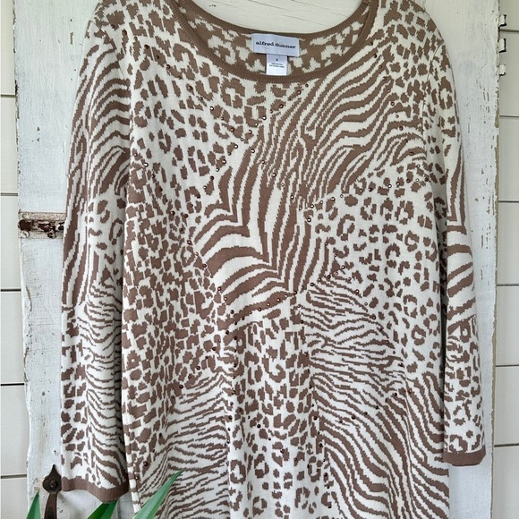 ALFRED DUNNER, WOMENS, ANIMAL PRINT, PULLOVER SWEATER. SIZE S - Picture 3 of 10